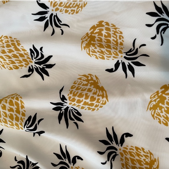 Jessy B Retro Pineapple Print Skirt - 1X - Picture 5 of 6